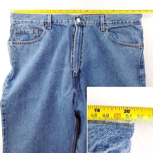 Levi's 550 Relaxed Fit Jeans Tapered Medium Wash Men's "42x30" Real 40x30 NWT - Picture 3 of 10